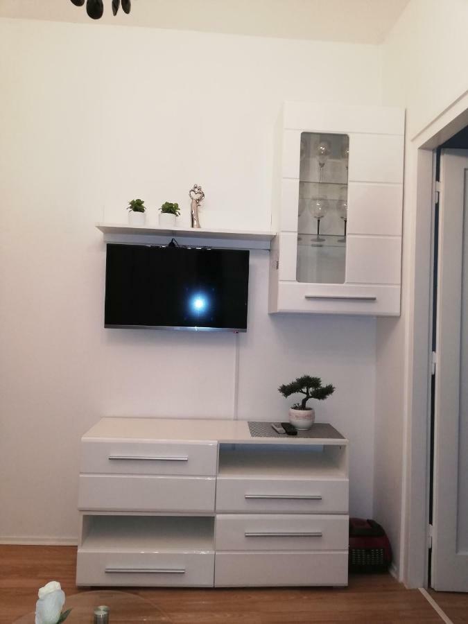 Apartment Lily Zadar Buitenkant foto